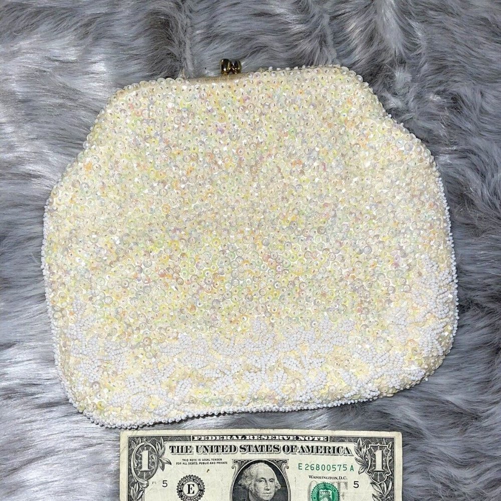 La Regale White Iridescent Beaded Evening Purse Bag Clutch Hand Made Vintage VLV